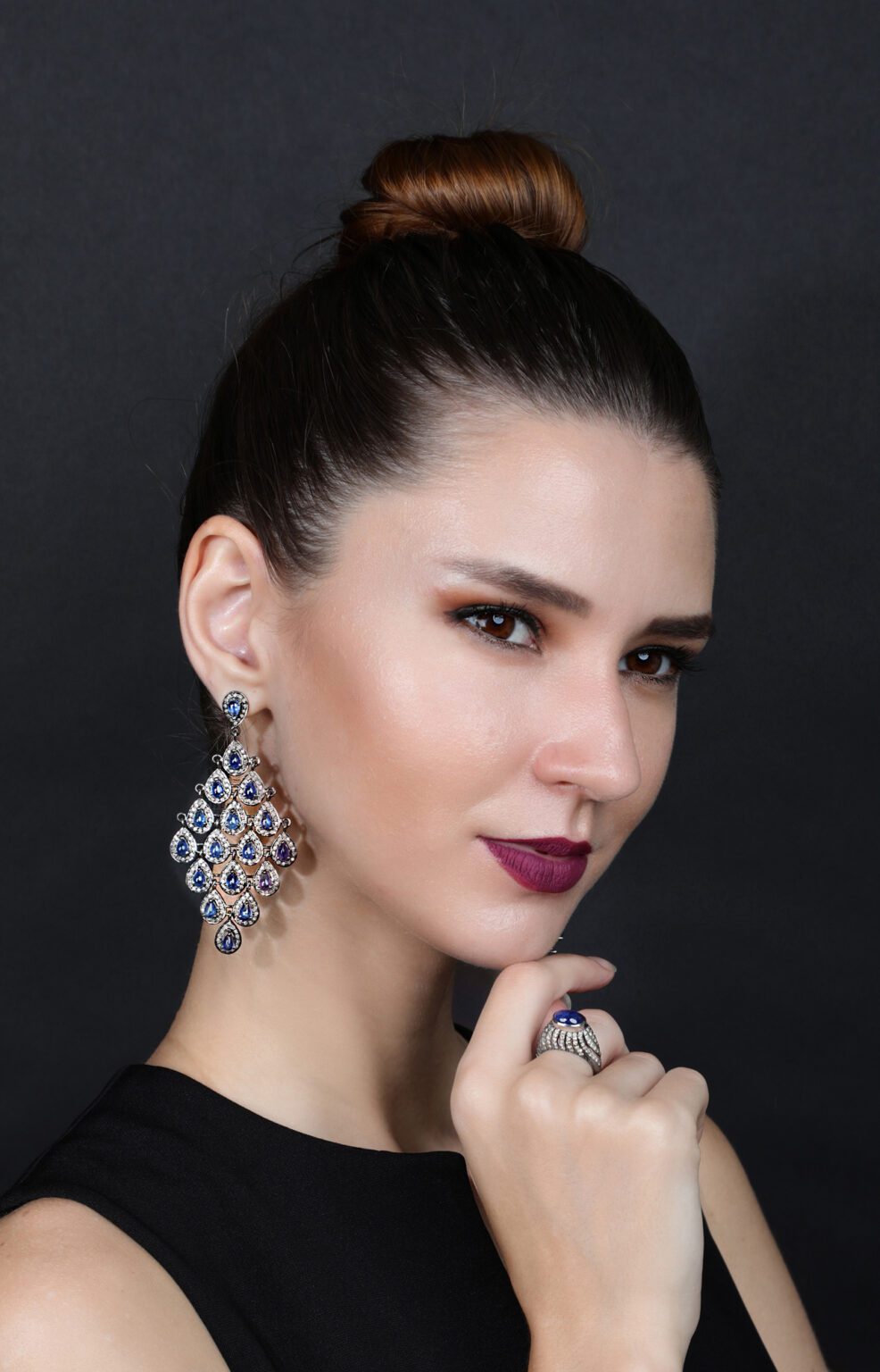 Jewellery on a model photography - Productpixels