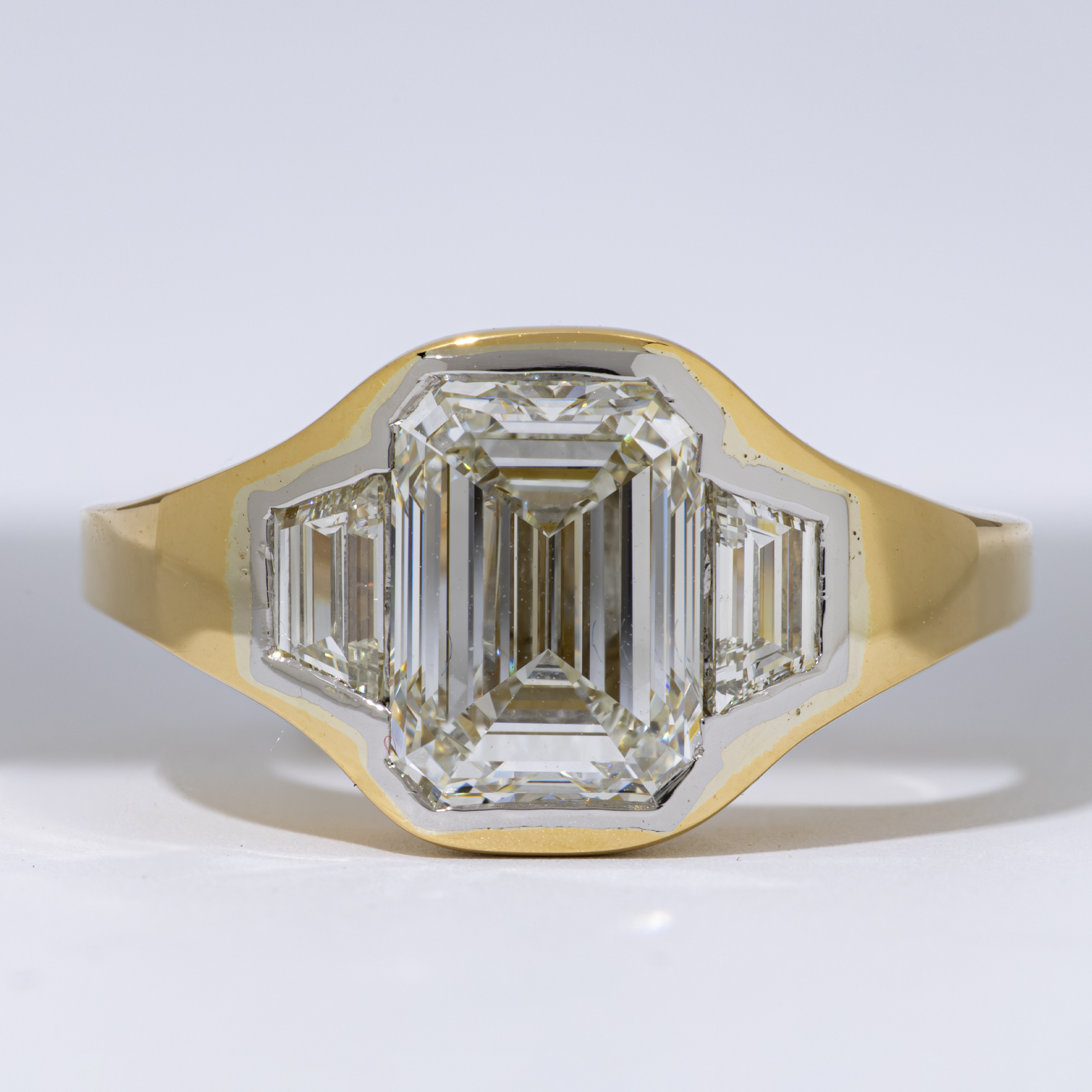 Raw jewellery product image of gold diamond ring before retouching with flat lighting and dull reflections Productpixels Singapore